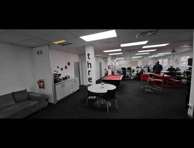 BUSINESS PROPERTY TO RENT IN HALFWAY GARDENS